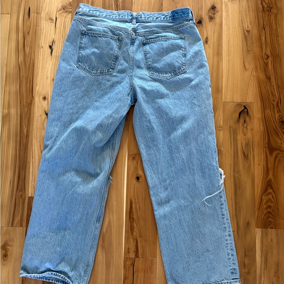 Abercrombie Distressed Jeans - Picture 2 of 4